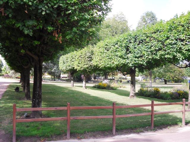 Viry-Châtillon - Immobilier - CENTURY 21 At Home – Parc André Leblanc